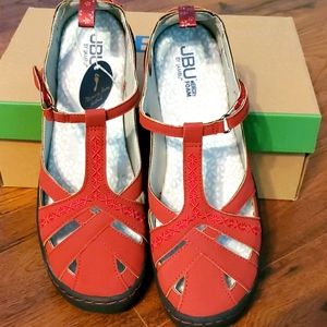 JBU, NWT,  fashion, Cynthia, shoes